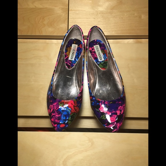 Steve Madden Shoes - Steve Madden flats